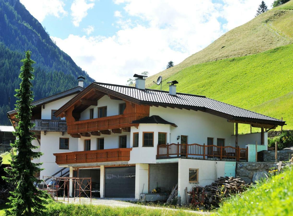 Villa Bauernhof Entalhof Finkenberg Exterior foto
